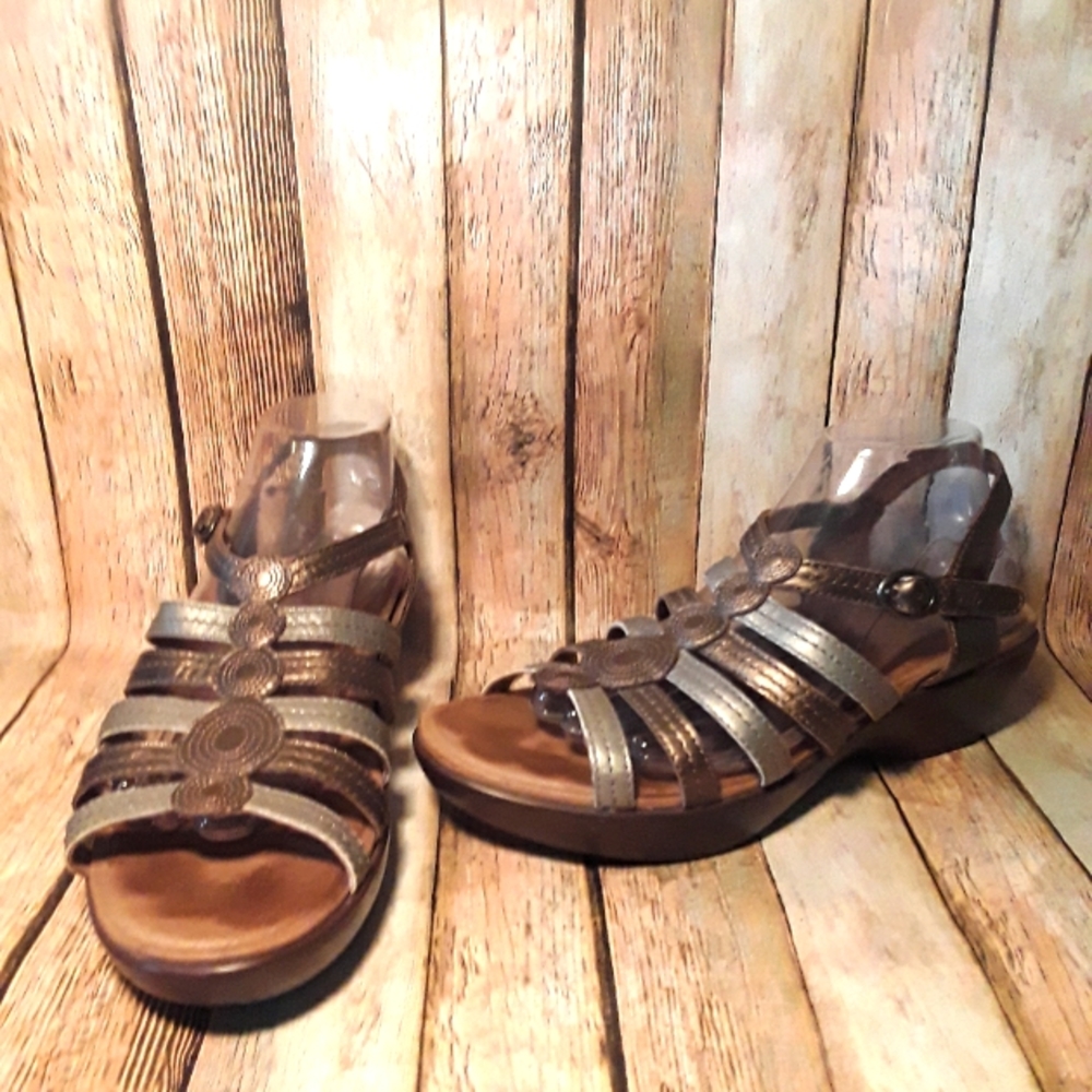Dansko 'Dana' Women's Bronze & Silver Leather Sandals Size 41